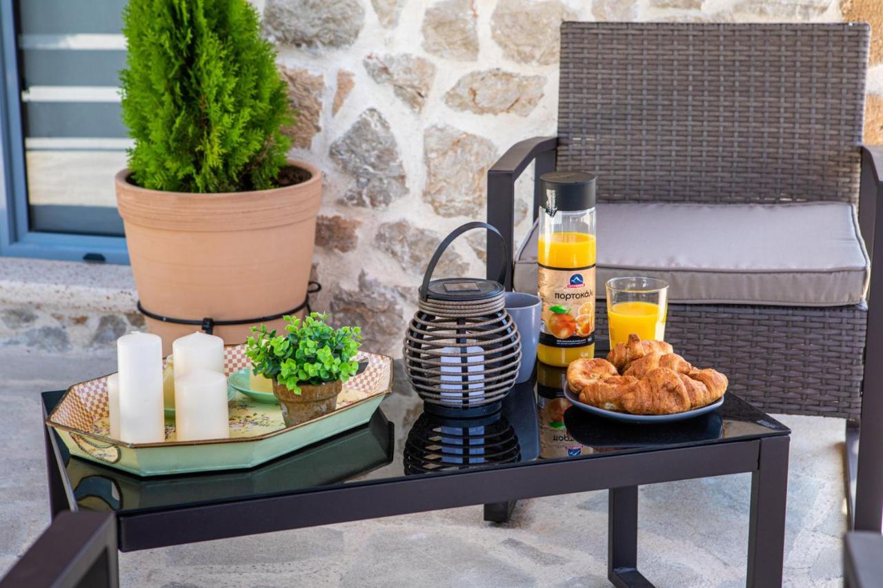 Adrian'S Luxury Apartments 1 ذريبانو المظهر الخارجي الصورة